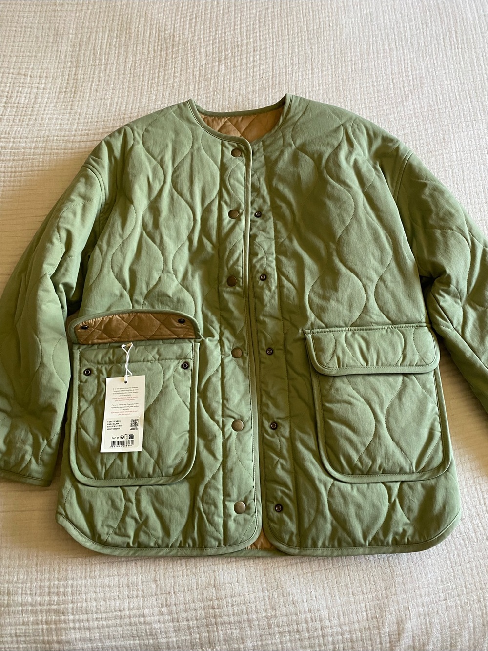 Sezane Quilted Light Olive Green Women’s Jacket - Picture 2 of 15